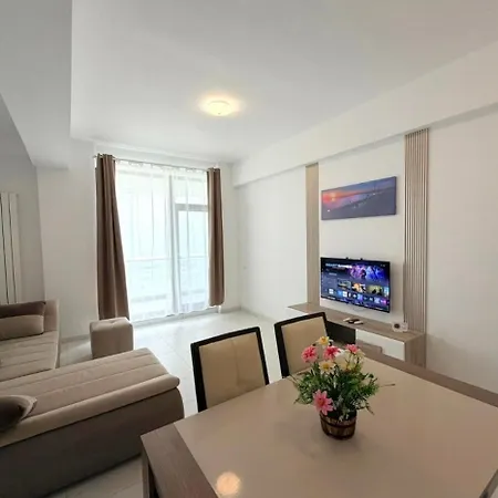 Apartament Poseidon Front The Sea *